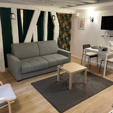 Apartment Confortable - Opera - Place De La Madeleine - Saint Martin - 4 Pers *